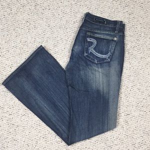 Rock & Republic. Bootleg jeans.